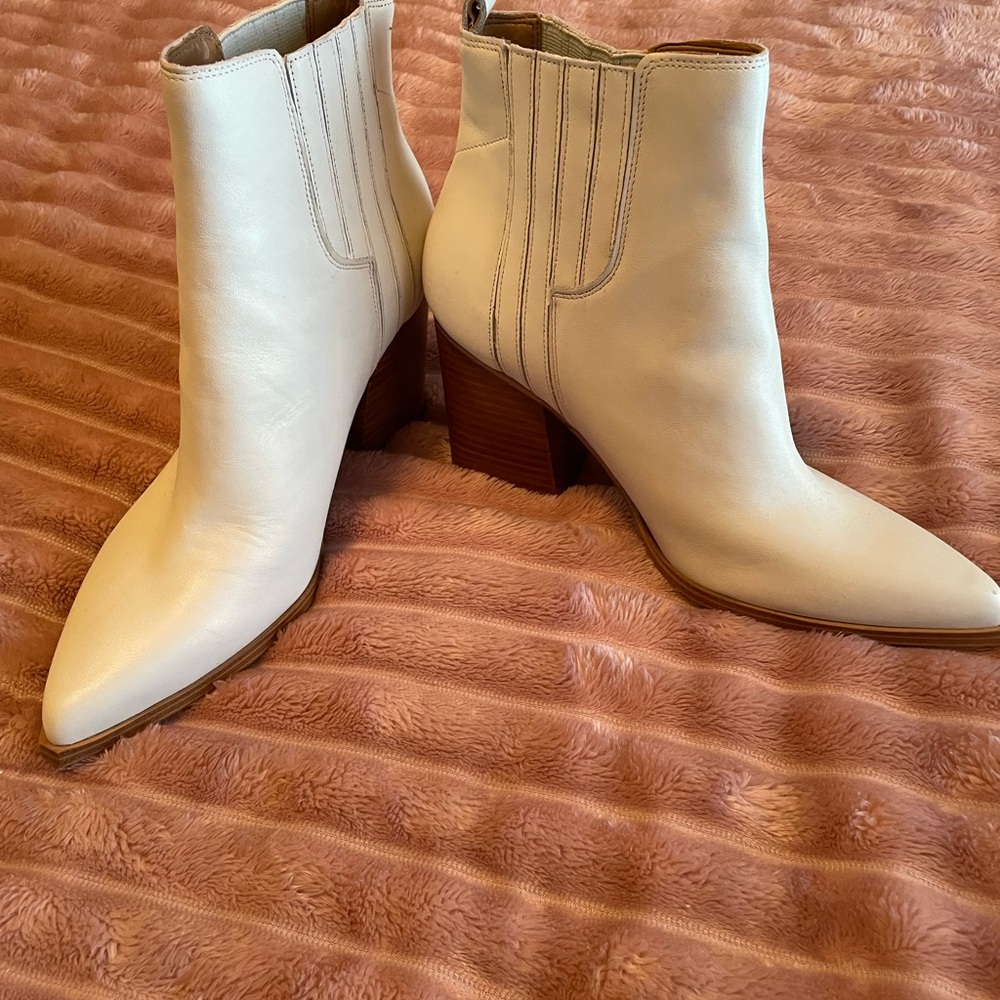 Brand new never worn Cream Ankle Boots